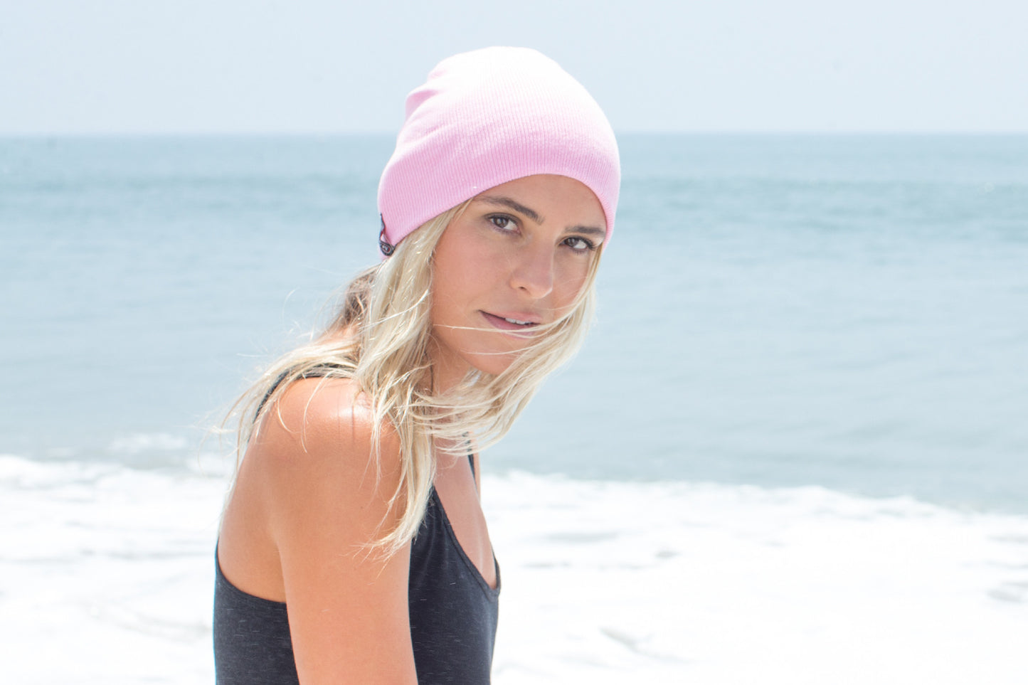 Premium Malibu Surfboards beanie in pink 