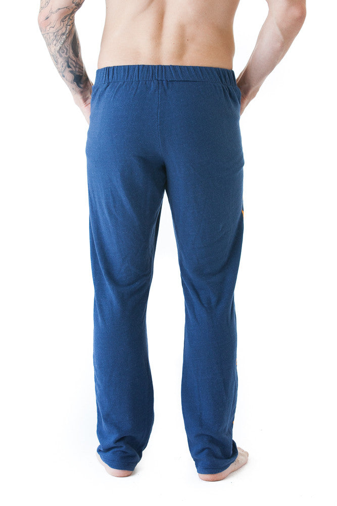 Straight Leg Signature Sweatpants in Soft Blue